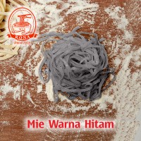 mie_warna_hitam1.jpg